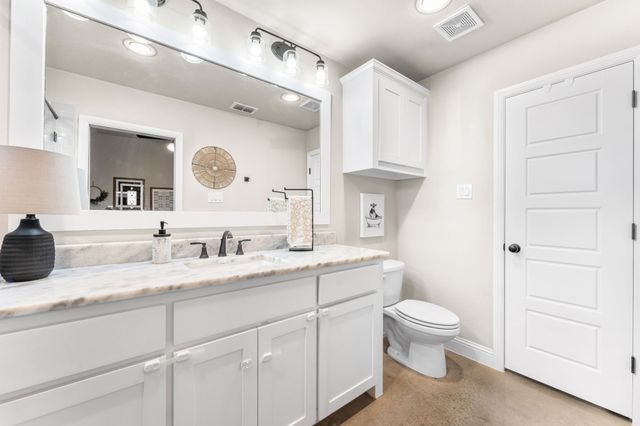 216 Rees Avenue, Godley, TX 76044