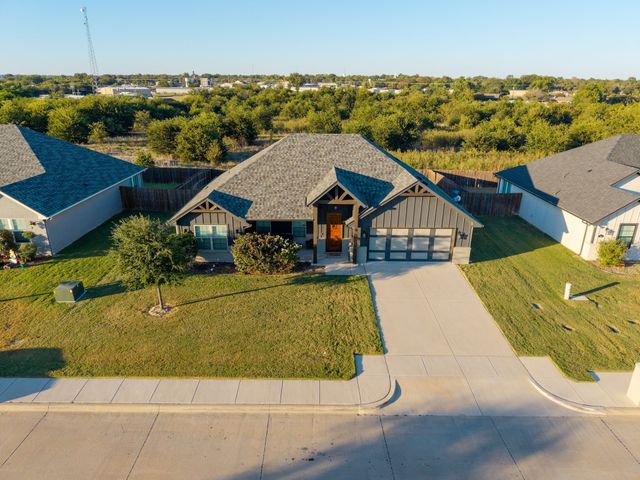 216 Rees Avenue, Godley, TX 76044