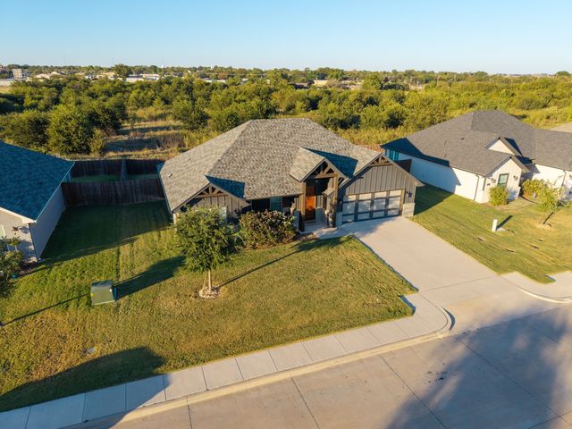 216 Rees Avenue, Godley, TX 76044