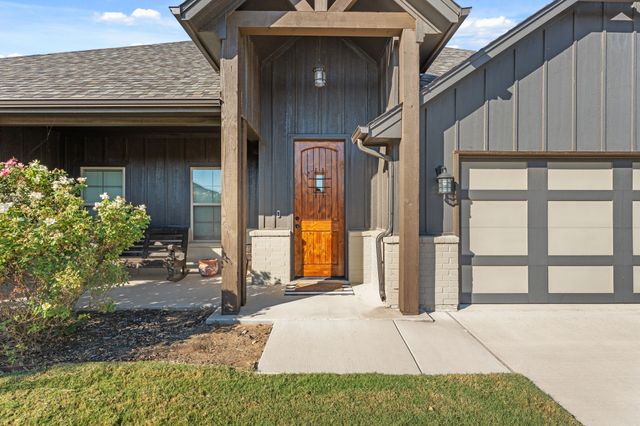 216 Rees Avenue, Godley, TX 76044