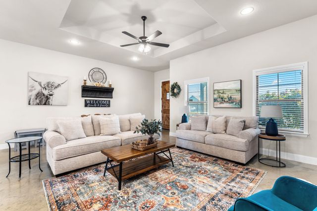 216 Rees Avenue, Godley, TX 76044