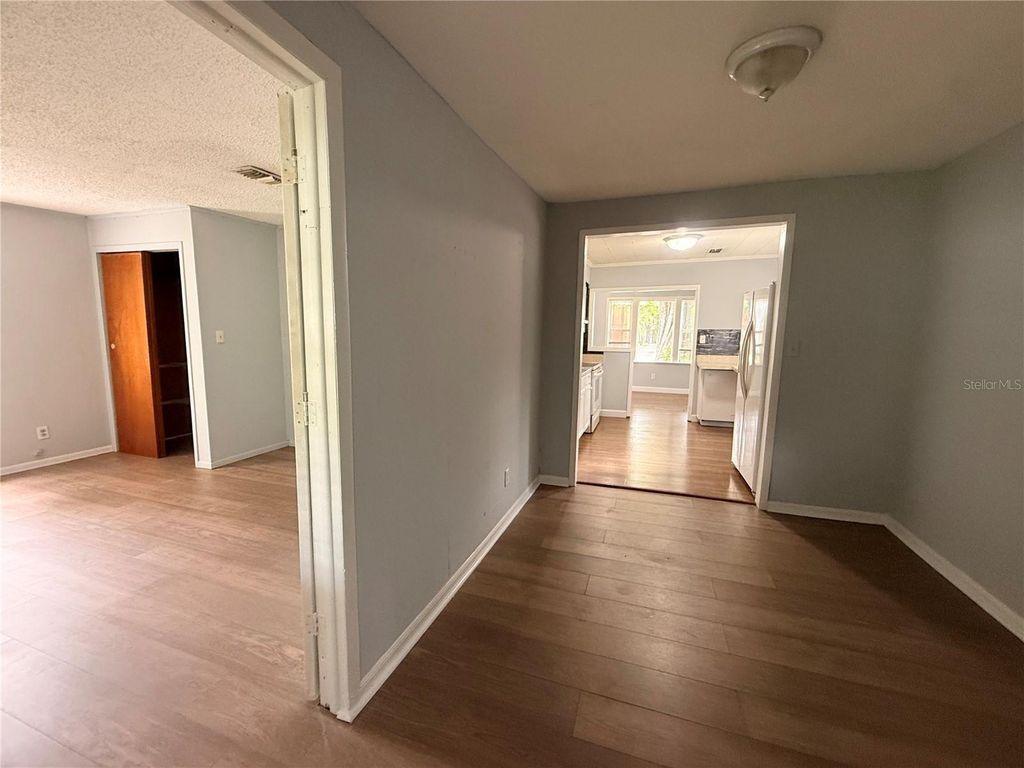 Image 13 of property listing at 8425 N JONES AVENUE, Tampa, FL 33604