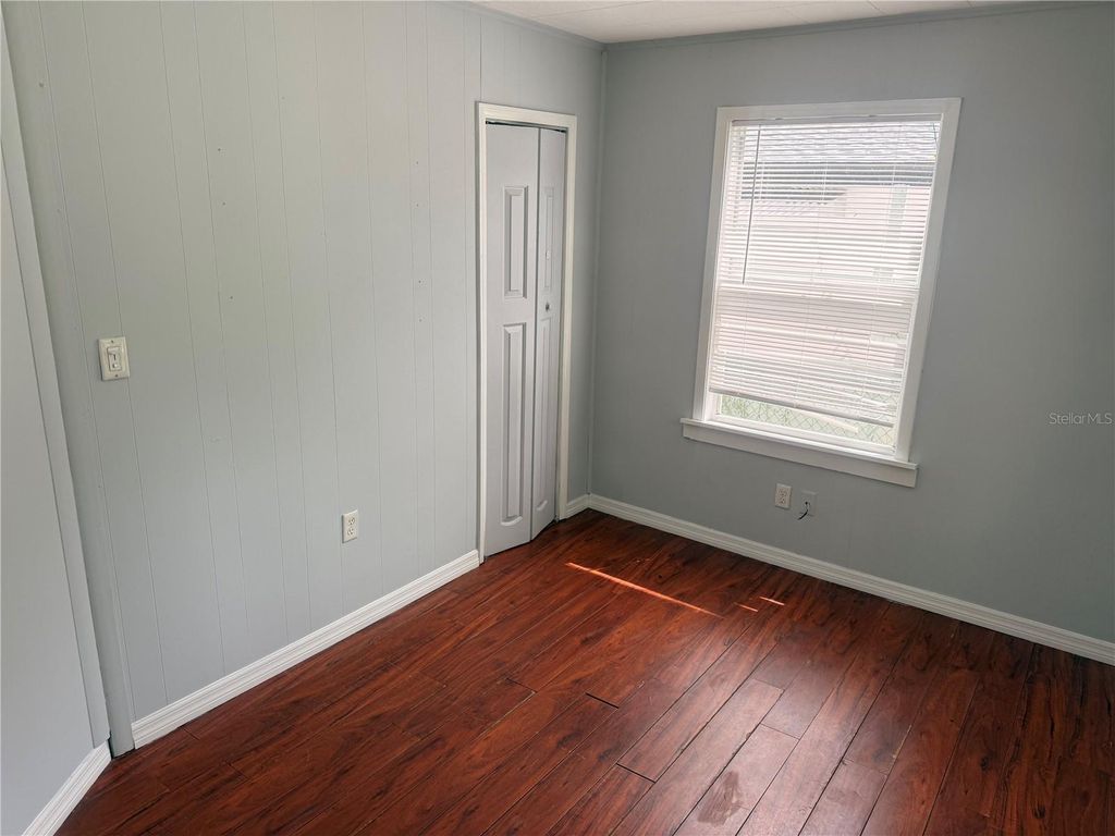 Image 28 of property listing at 8425 N JONES AVENUE, Tampa, FL 33604