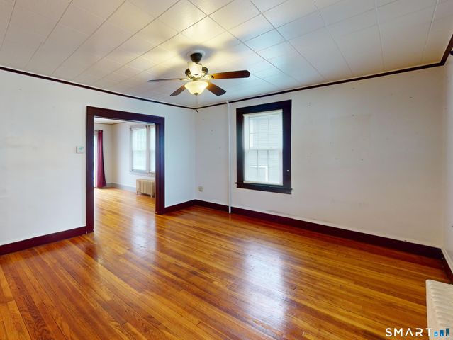 39 Geer Avenue, Norwich, CT 06360