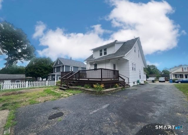 39 Geer Avenue, Norwich, CT 06360