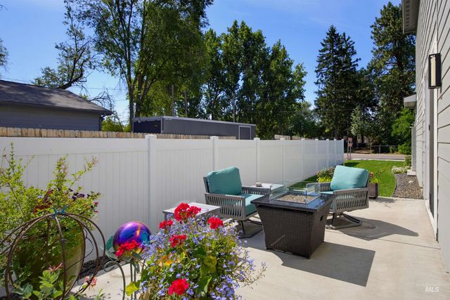 10386 W Shields Ave, Boise, ID 83714