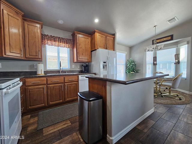 650 N Hawes Road 3809, Mesa, AZ 85207