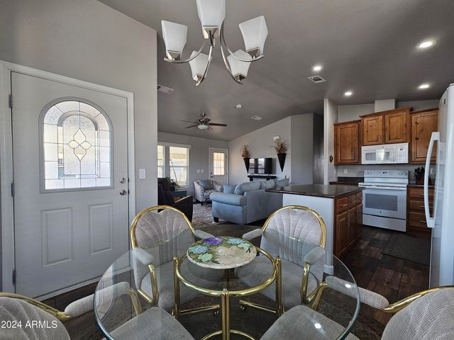 650 N Hawes Road 3809, Mesa, AZ 85207