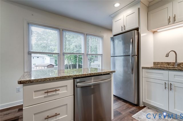 14 Redbridge Ter, Chesterfield, VA 23236
