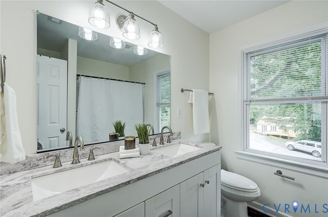 14 Redbridge Ter, Chesterfield, VA 23236
