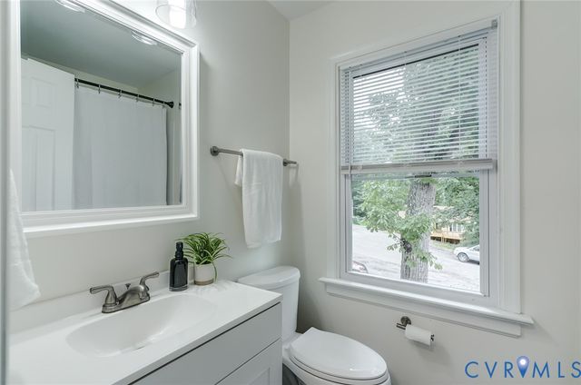 14 Redbridge Ter, Chesterfield, VA 23236