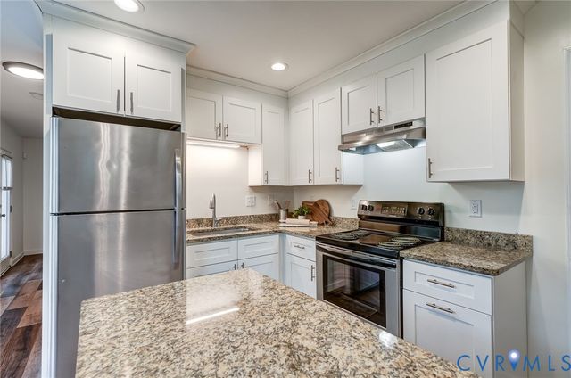 14 Redbridge Ter, Chesterfield, VA 23236