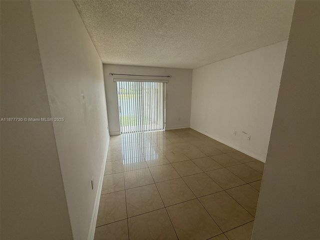 5200 NW 31st Ave 102, Fort Lauderdale, FL 33309