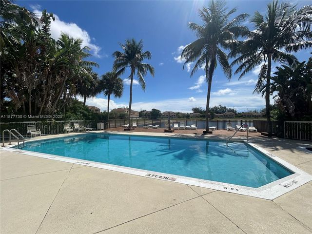 5200 NW 31st Ave 102, Fort Lauderdale, FL 33309