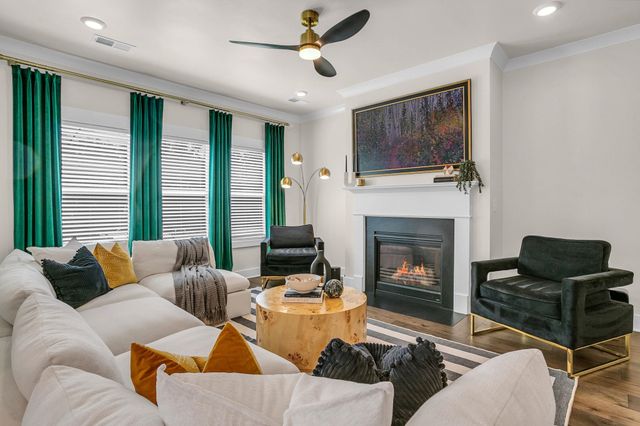 229 Delbourne Lane, Greer, SC 29651