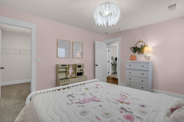 229 Delbourne Lane, Greer, SC 29651