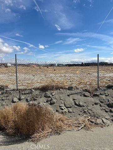 725 El Mirage Road, El Mirage, CA 92301