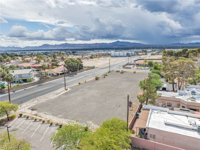 E Quail, Las Vegas, NV 89120