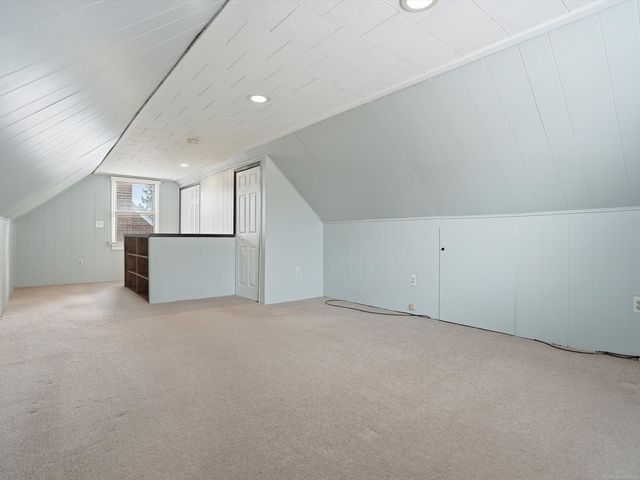 3219 N Blair Avenue, Royal Oak, MI 48073