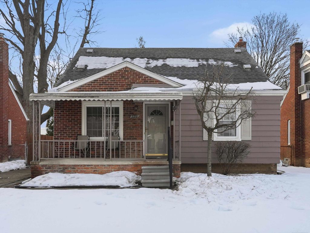 3219 N Blair Avenue, Royal Oak, MI 48073