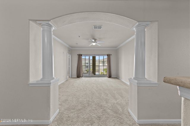 8290 GATE Parkway W 1014, Jacksonville, FL 32216