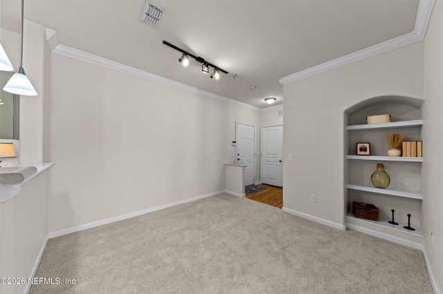 8290 GATE Parkway W 1014, Jacksonville, FL 32216