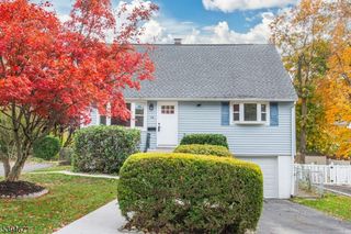 26 Ann St, Bloomingdale Boro, NJ 07403