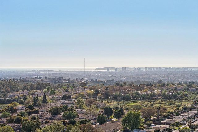 6540 College Grove 30, San Diego, CA 92115