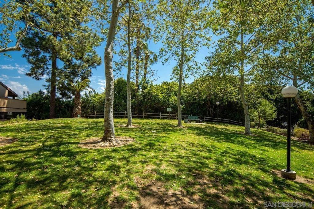 Image 2 of property listing at 6540 College Grove 30, San Diego, CA 92115