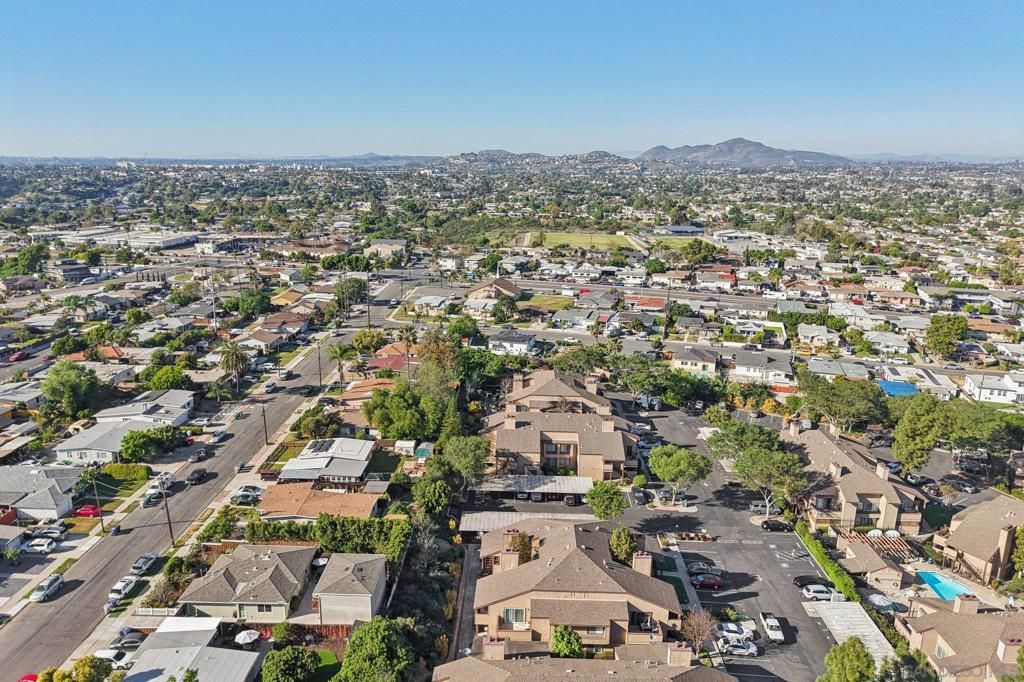 Image 36 of property listing at 6540 College Grove 30, San Diego, CA 92115