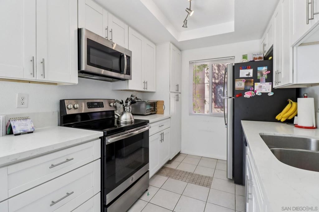 Image 8 of property listing at 6540 College Grove 30, San Diego, CA 92115