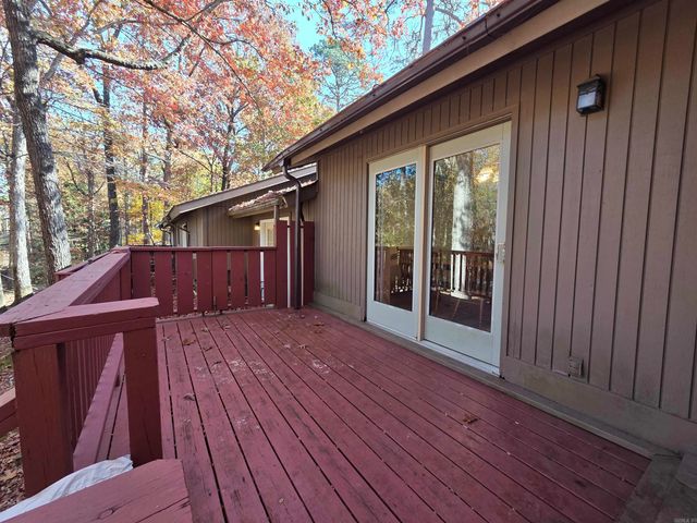 4 Fresca Lane, Hot Springs Village, AR 71909