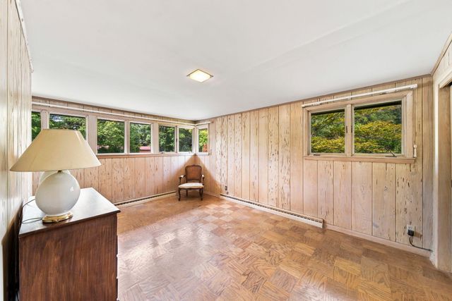 301 Kenwood Place, Michigan City, IN 46360