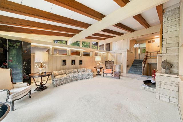 301 Kenwood Place, Michigan City, IN 46360