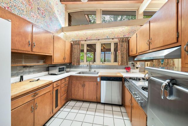 301 Kenwood Place, Michigan City, IN 46360
