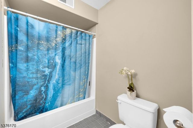 177 Cynthia Dr, Mansfield Twp., NJ 07840