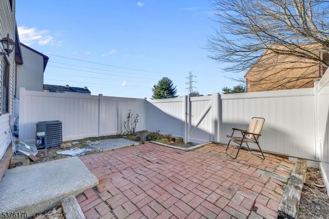 177 Cynthia Dr, Mansfield Twp., NJ 07840