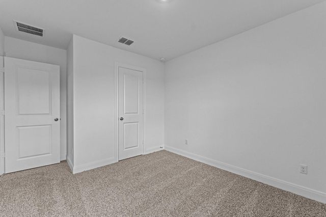 156 Great Northern DR, Cedar Creek, TX 78612