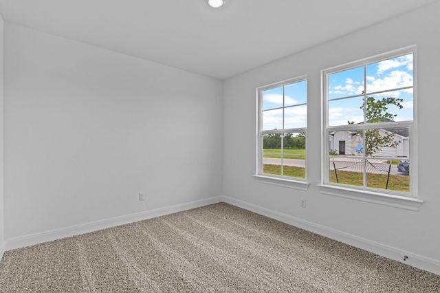 156 Great Northern DR, Cedar Creek, TX 78612