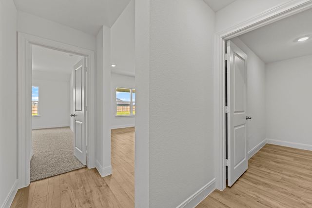 156 Great Northern DR, Cedar Creek, TX 78612