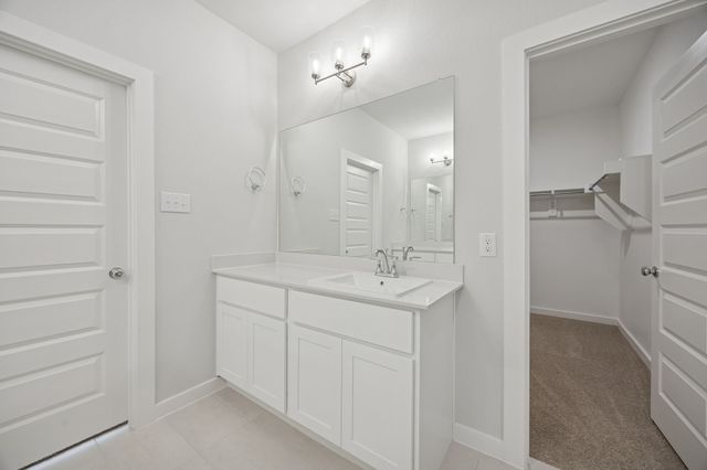 10628 Blakely Creek Road, Fort Worth, TX 76126