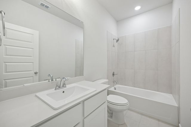 10628 Blakely Creek Road, Fort Worth, TX 76126