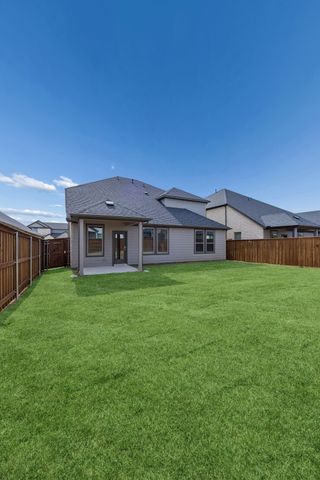 10628 Blakely Creek Road, Fort Worth, TX 76126