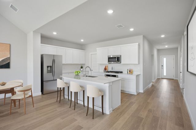 10628 Blakely Creek Road, Fort Worth, TX 76126