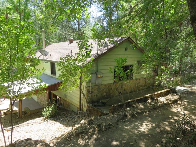 2563 Woodhouse Mine Rd, West Point, CA 95255