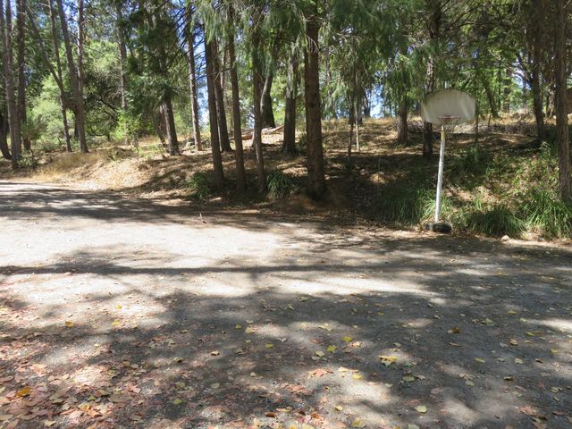 2563 Woodhouse Mine Rd, West Point, CA 95255