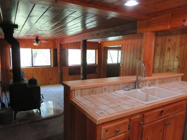 2563 Woodhouse Mine Rd, West Point, CA 95255