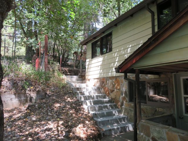 2563 Woodhouse Mine Rd, West Point, CA 95255