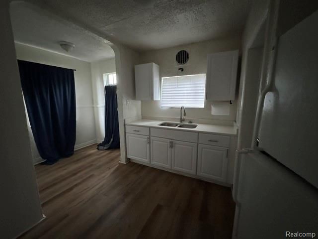 18970 Santa Rosa Drive, Detroit, MI 48221