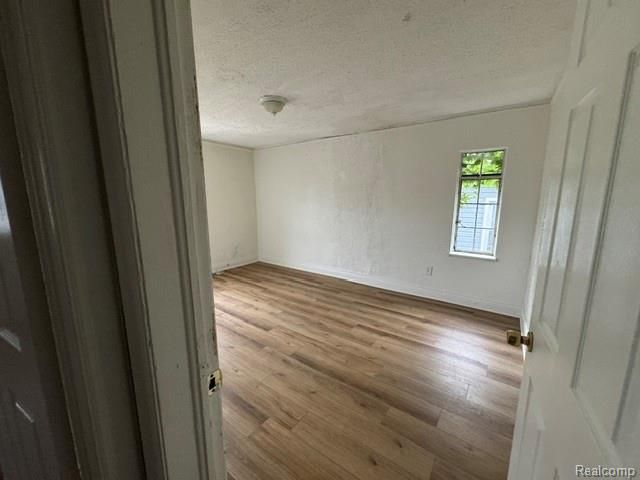 18970 Santa Rosa Drive, Detroit, MI 48221